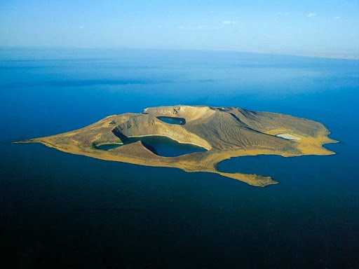 Discovering Northern Kenya; 10 Best places To Visit in Turkana County.